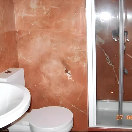 Charming In With Shared Pool Villa *