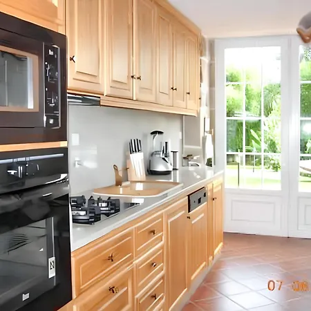 Charming In With Shared Pool