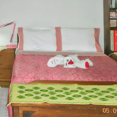 Charming In With Shared Pool Villa