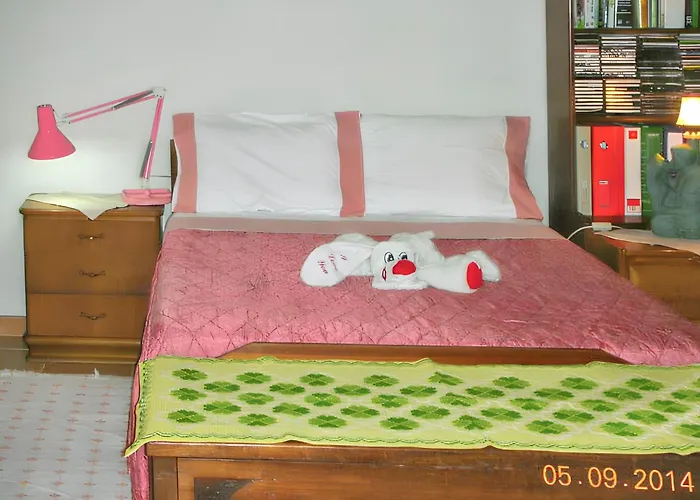 Charming In With Shared Pool Villa